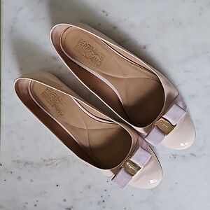 FERRAGAMO: ballet pink patent leather flats